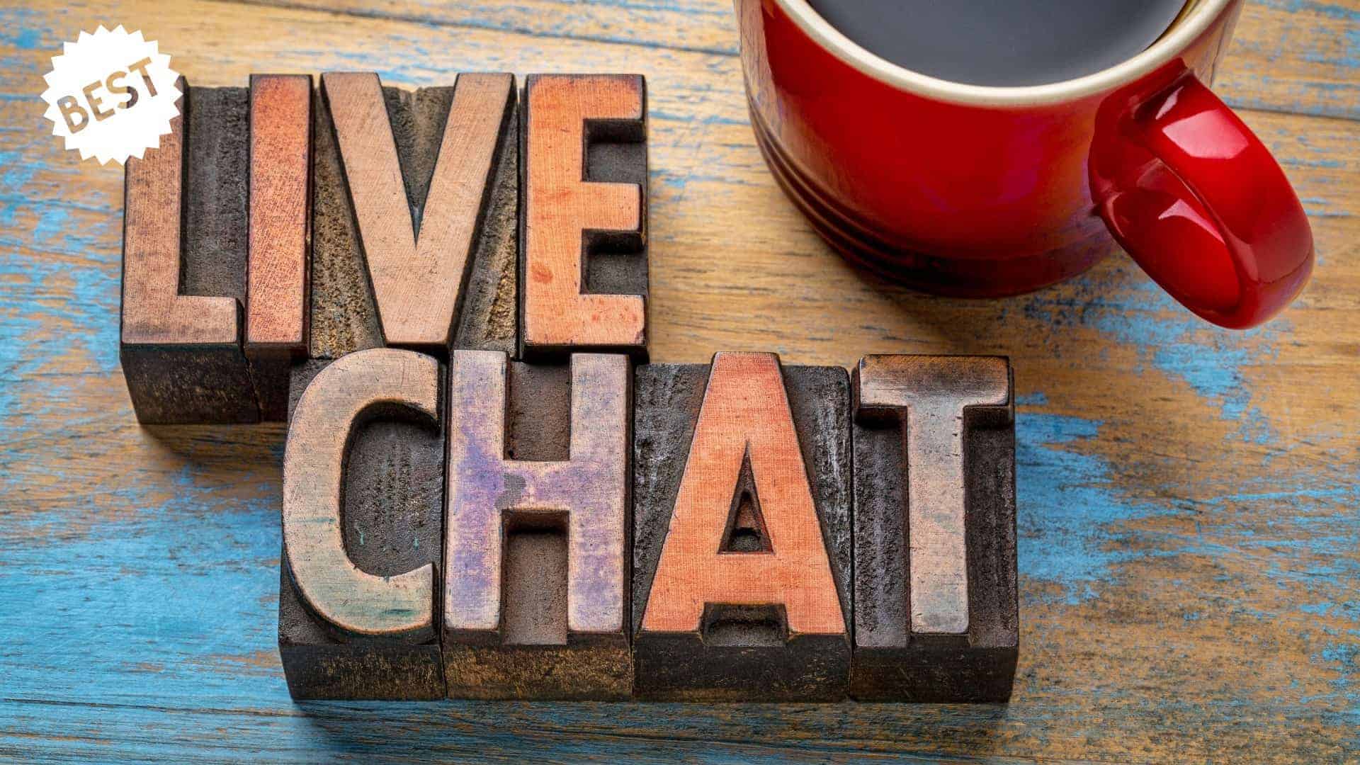 Difference between a live chat and messaging apps